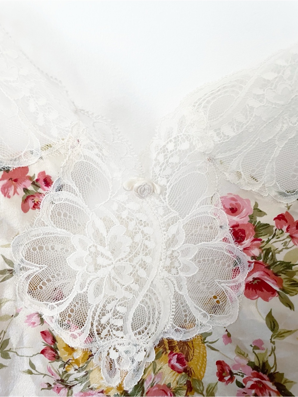 Vintage Oscar De La Renta Cami Top - Picture 2 of 14
